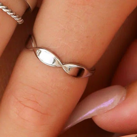 Anillo Bloom esculpido